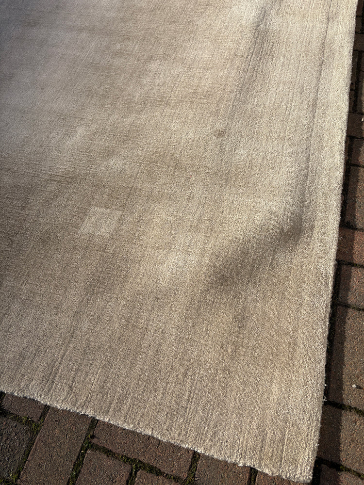 Ex-Display Valhal Rug 200x300cm