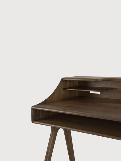 Flow Desk | Ethnicraft | Catalog Interiors 