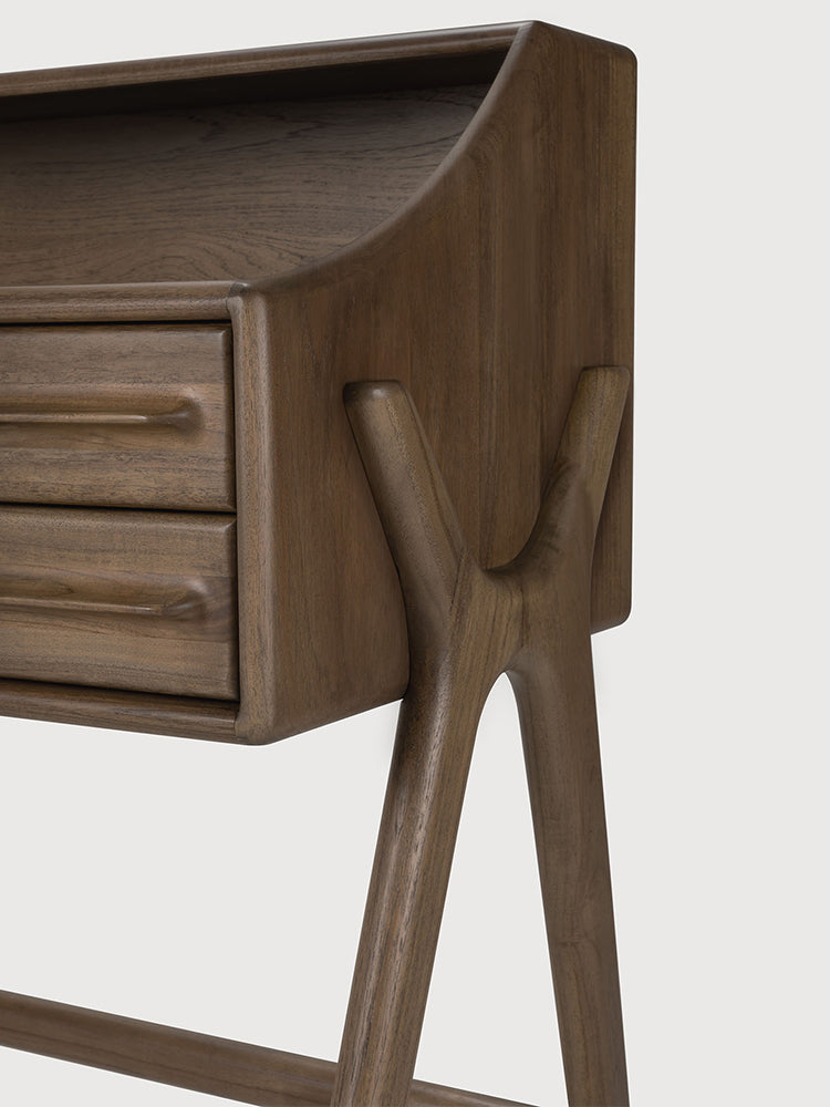 Flow Desk | Ethnicraft | Catalog Interiors 