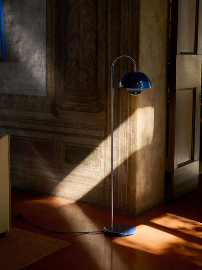 Flowerpot Floor Lamp VP12