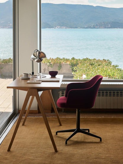 Flowerpot Table Lamp VP4 | &Tradition | Catalog Interiors 