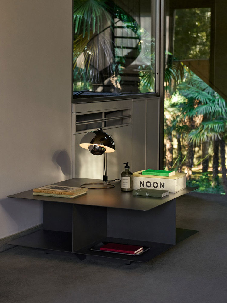 Flowerpot Table Lamp VP4