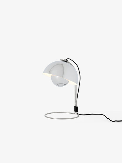 Flowerpot Table Lamp VP4 | &Tradition | Catalog Interiors 