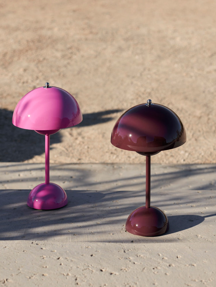 Flowerpot Portable Lamp VP9 | &Tradition | Catalog Interiors 