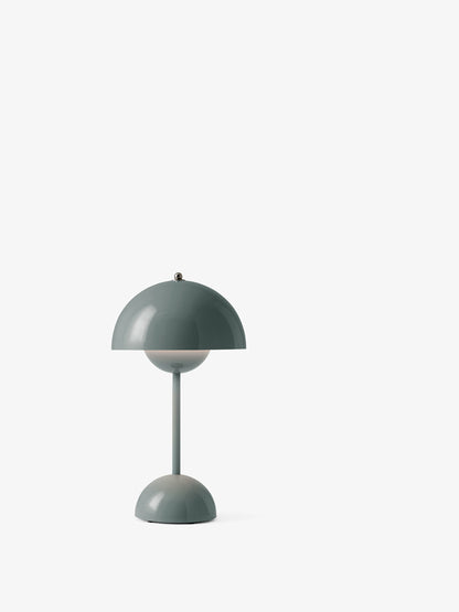 Flowerpot Portable Lamp VP9 | &Tradition | Catalog Interiors 