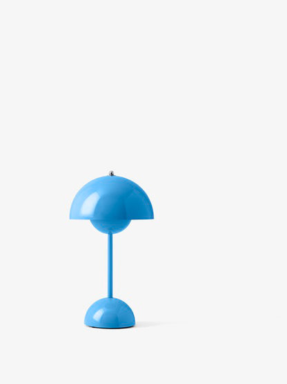 Flowerpot Portable Lamp VP9 | &Tradition | Catalog Interiors 
