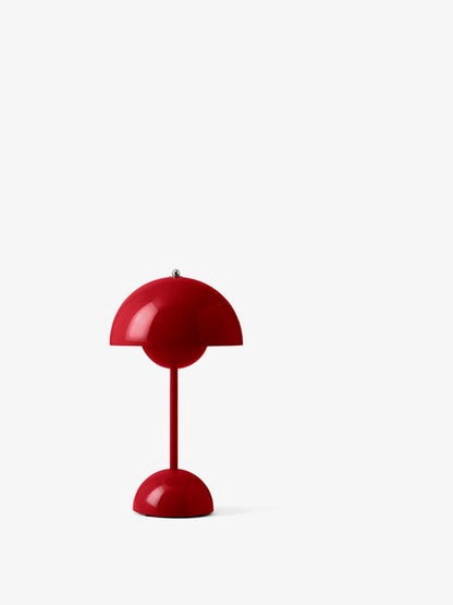 Flowerpot Portable Lamp VP9 | &Tradition | Catalog Interiors 