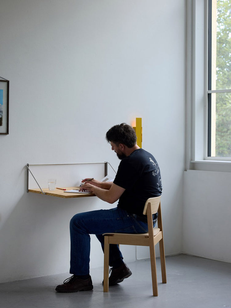 Fold-out Desk | Moebe | Catalog Interiors 