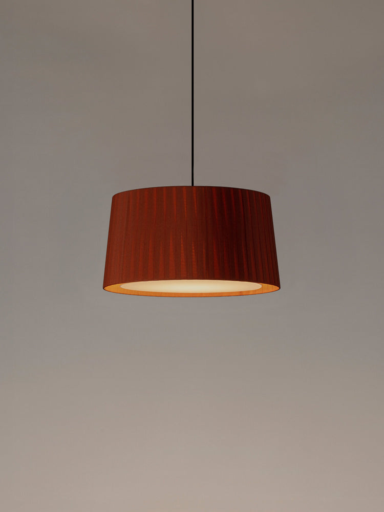 GT Pendant | Santa & Cole | Catalog Interiors 