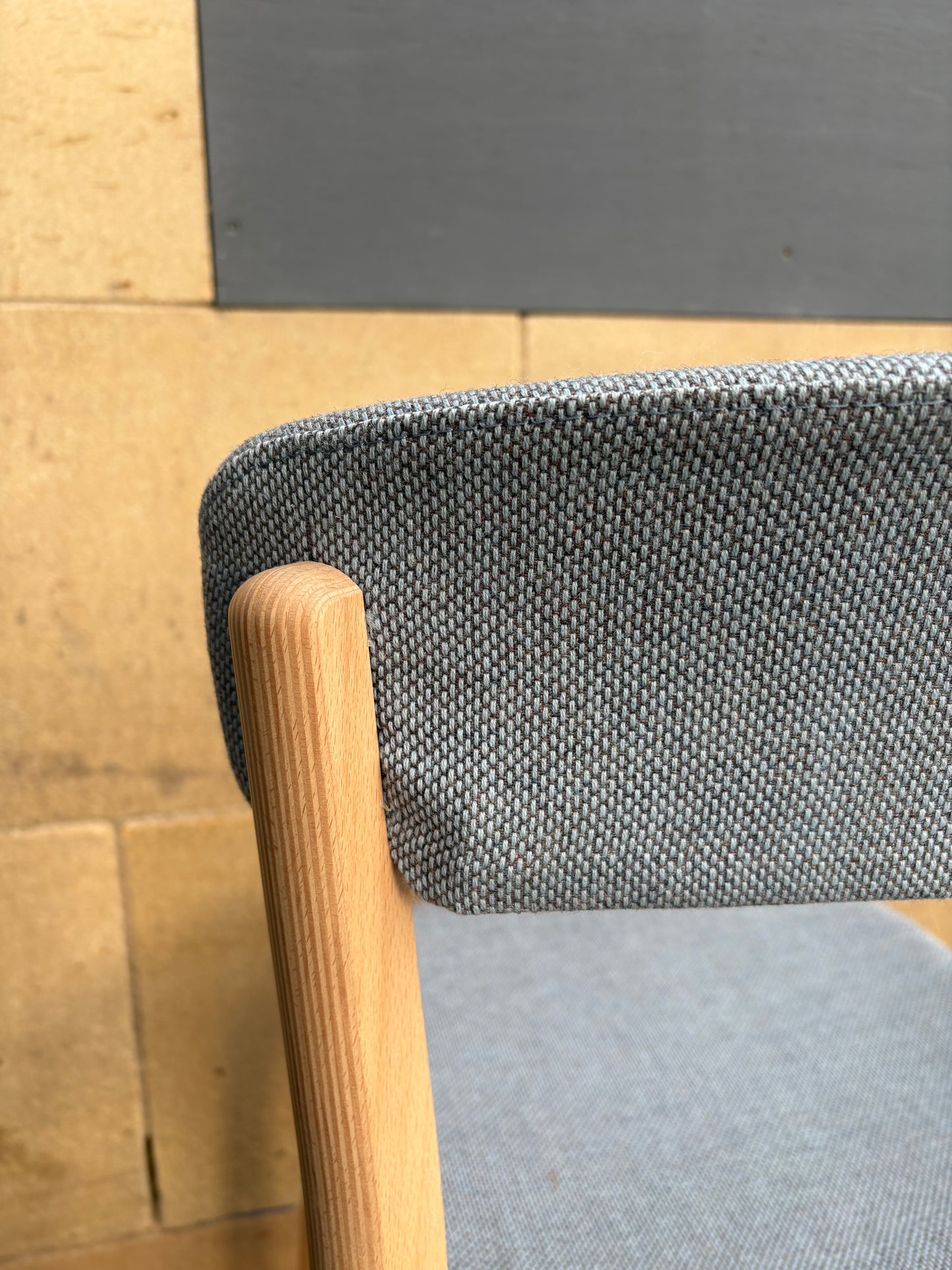 Ex-Display 3x Noa Chair