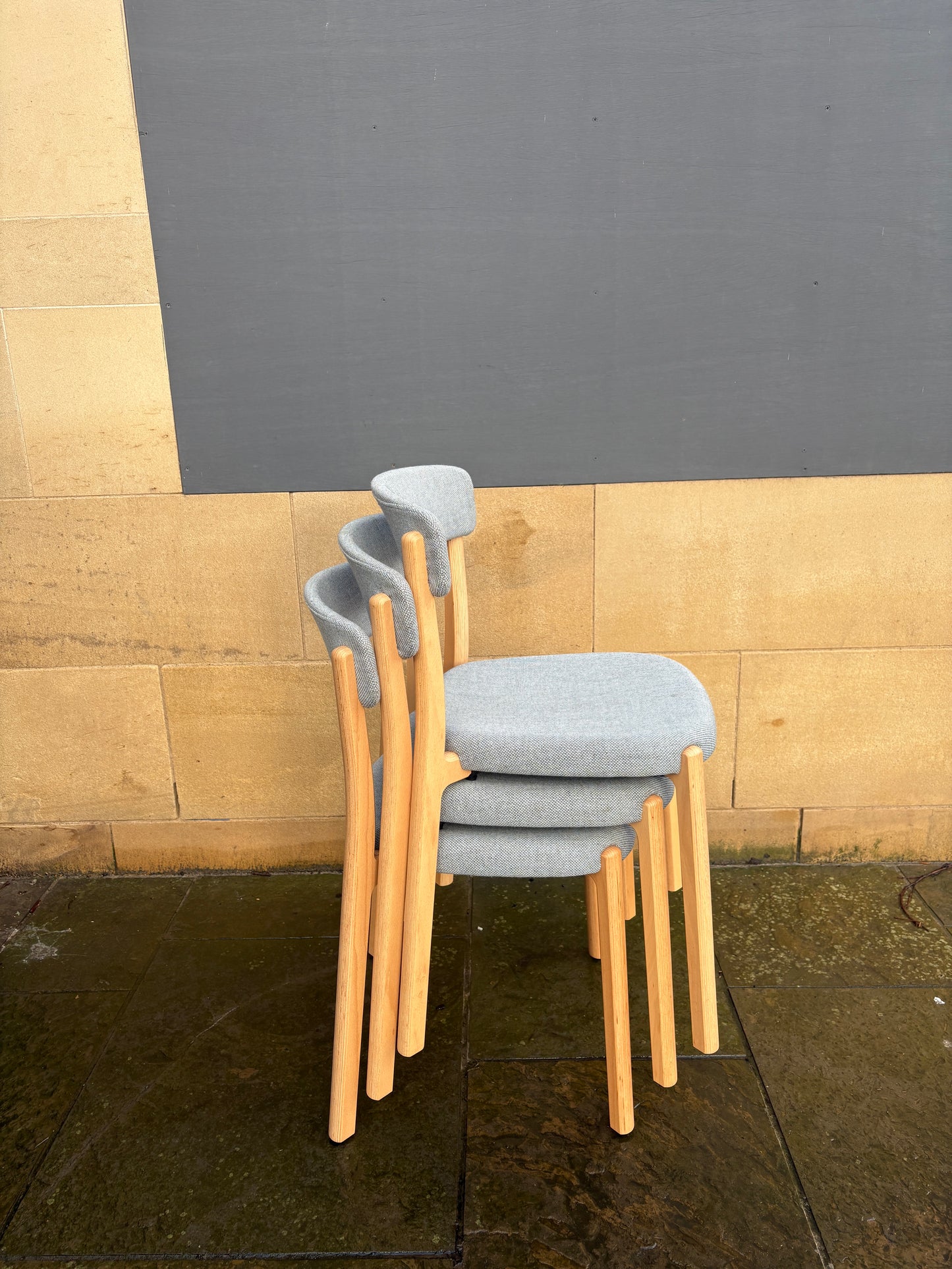 Ex-Display 3x Noa Chair