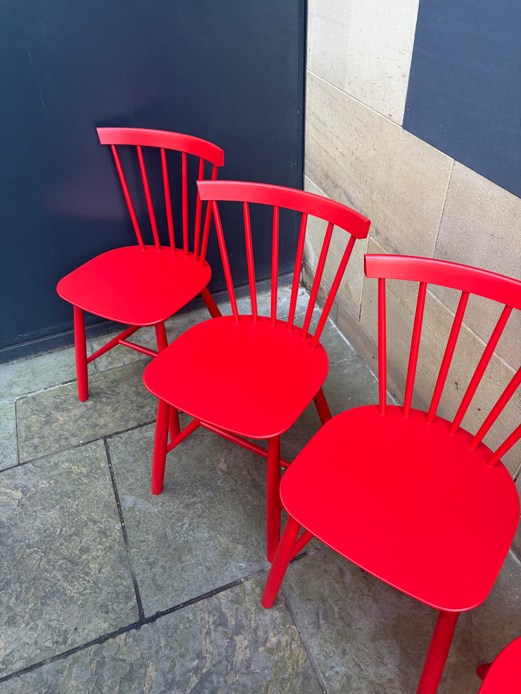 Ex-Display J46 Chair Mailbox Red