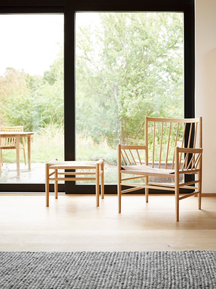 J82 Armchair | FDB Mobler | Catalog Interiors