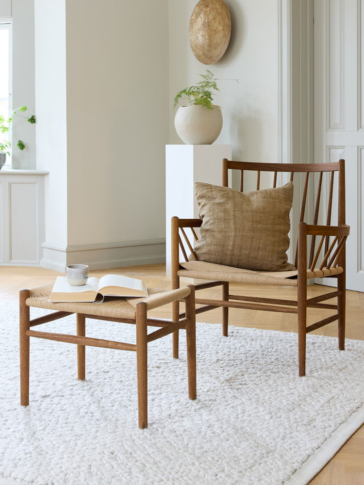 J82 Armchair | FDB Mobler | Catalog Interiors