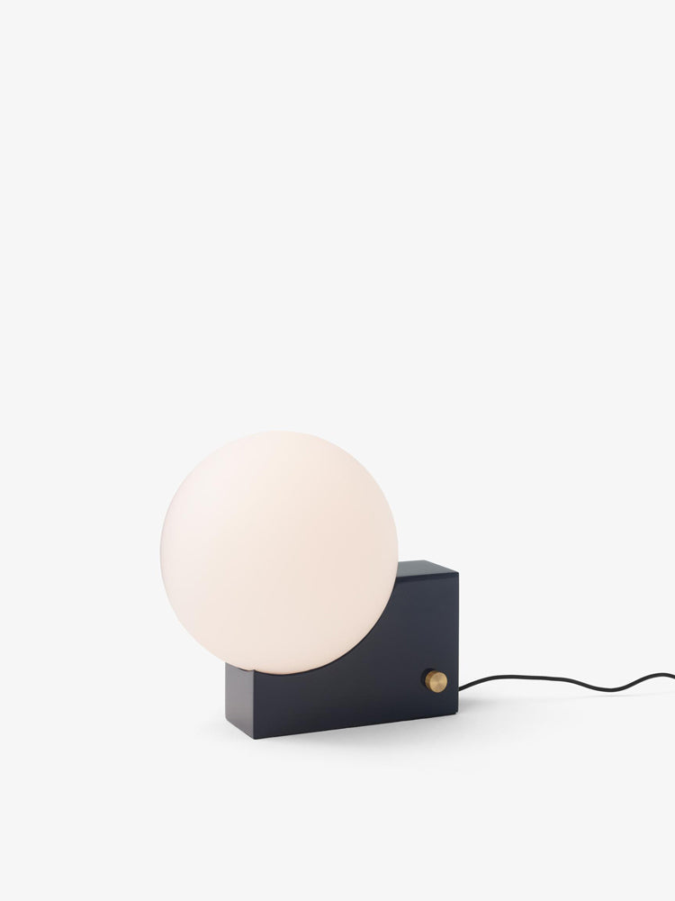 Journey Table Lamp SHY1 | &Tradition | Catalog Interiors 