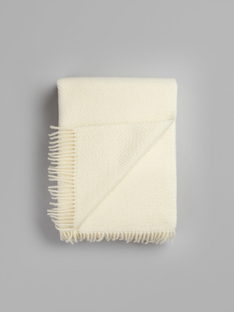 Kattefot Throw | Roros Tweed | Catalog Interiors UK