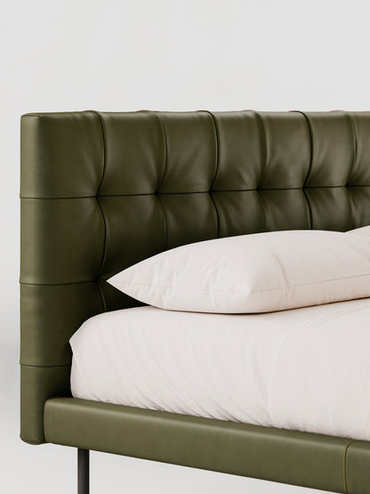 Metropolitan Deluxe Bed | Bolzan Letti | Catalog Interiors 