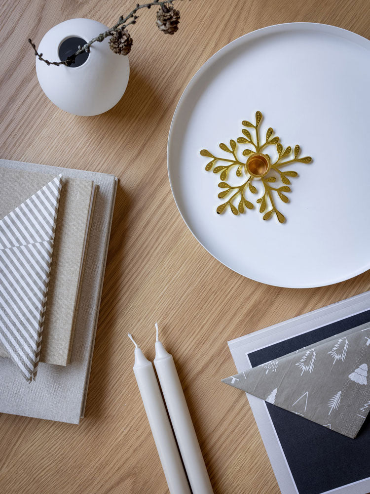 Mistletoe Candleholder