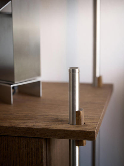 Moebe Shelving System S.200.1.C | Catalog Interiors 