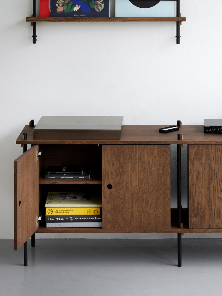 Moebe Shelving System S.65.2.D | Catalog Interiors 
