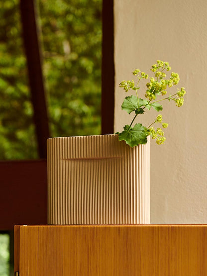 Ridge Vase | Muuto | Catalog Interiors UK