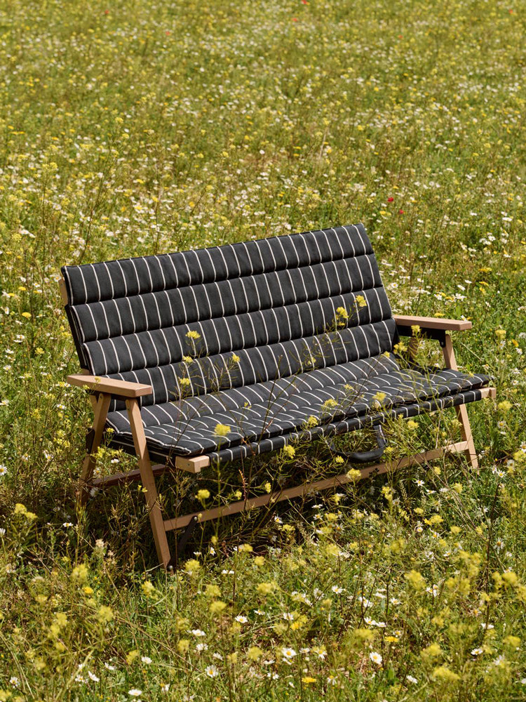 Outdoor Market Sofa Cushion | HAY | Catalog Interiors 