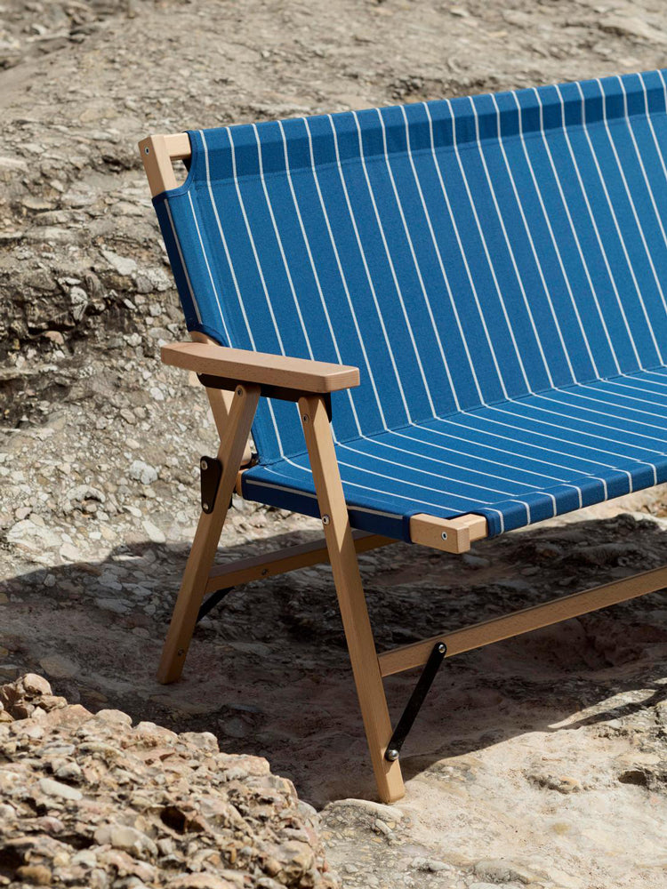 Outdoor Market Folding Sofa | HAY | Catalog Interiors 
