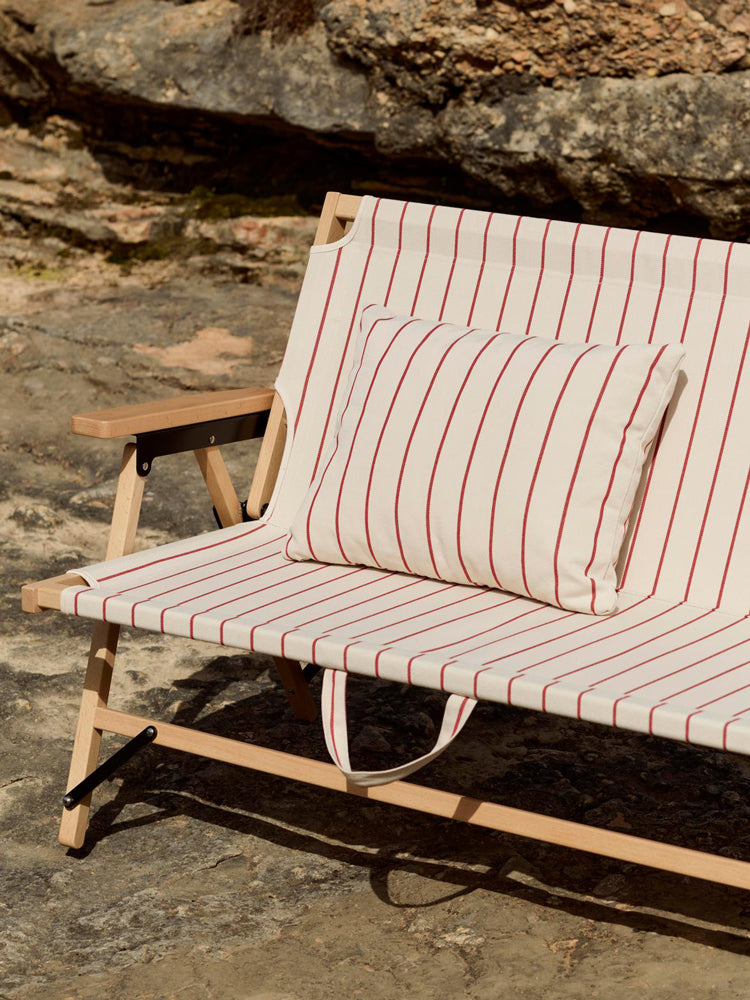 Outdoor Market Folding Sofa | HAY | Catalog Interiors 