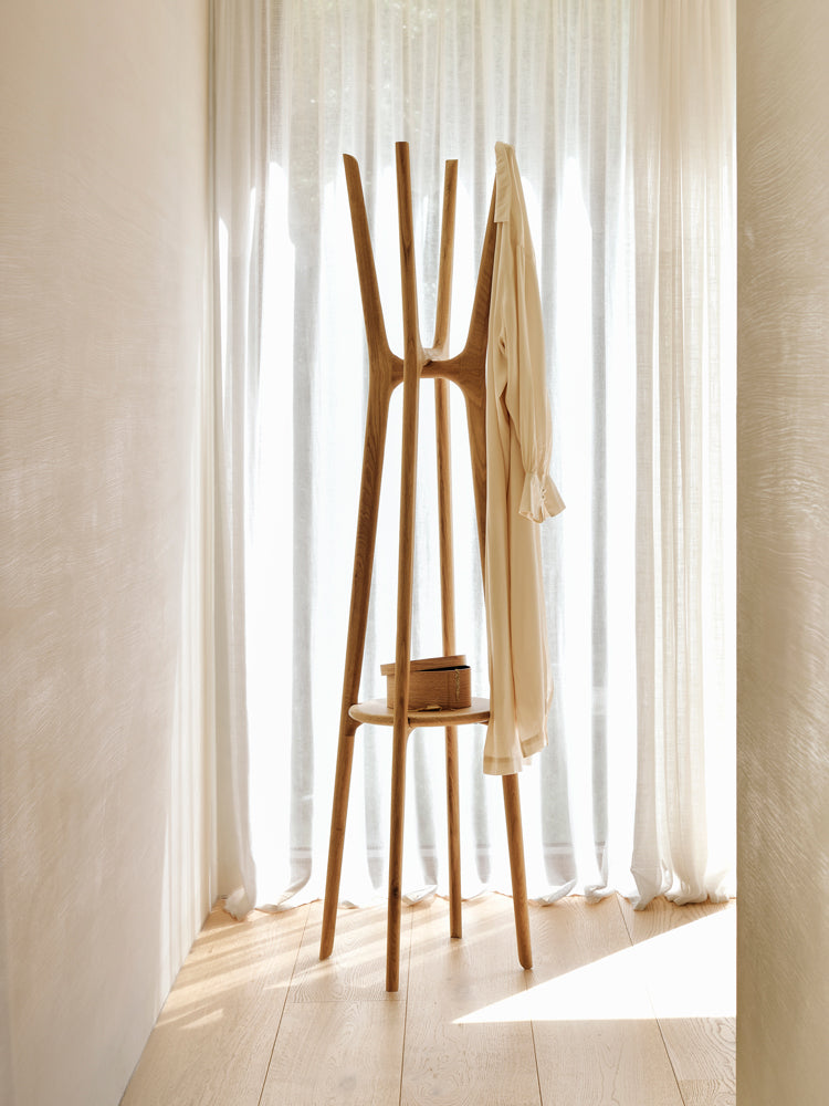 PI Coat Stand | Ethnicraft | Catalog Interiors 