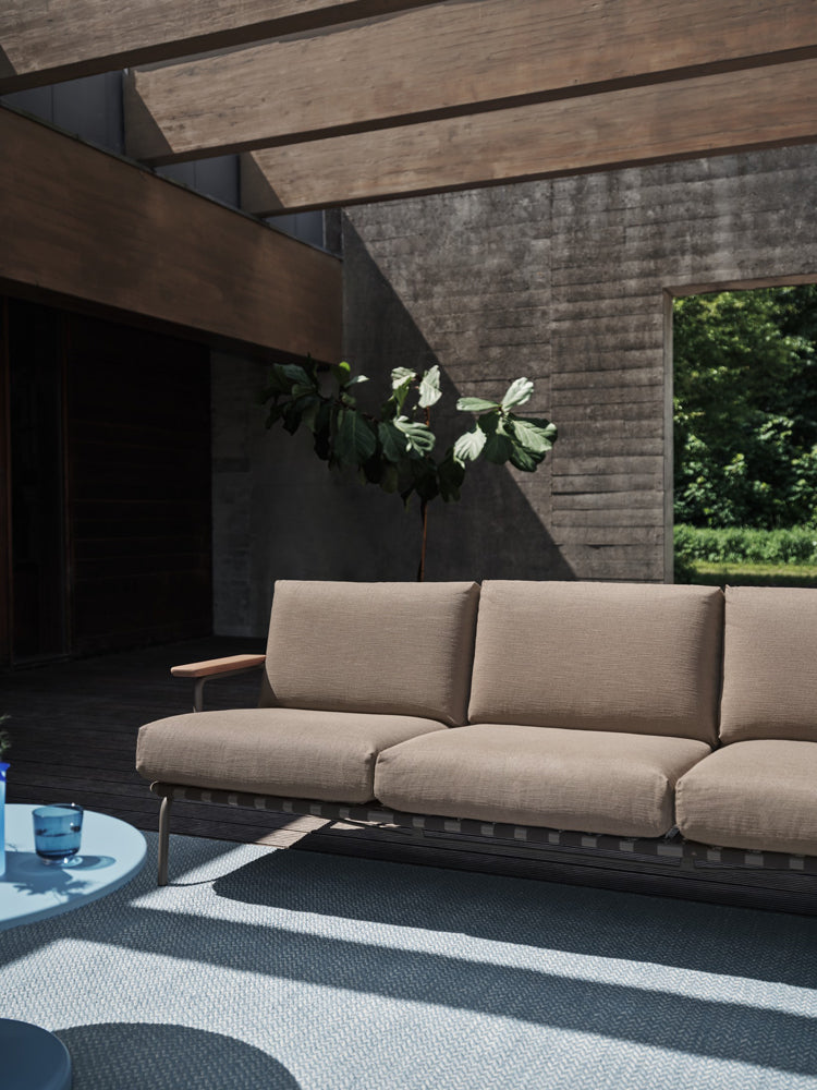 Ply Rug / Recycled Polyester | Muuto | Catalog Interiors 