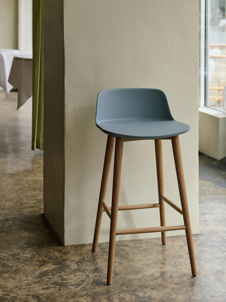 Rely Bar & Counter Stool HW118 & HW123 | &Tradition | Catalog Interiors