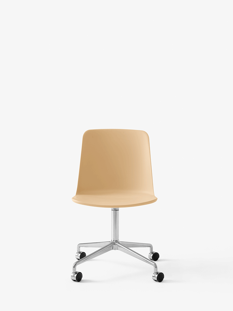 Rely Chair HW21 | & Tradition | Catalog Interiors 