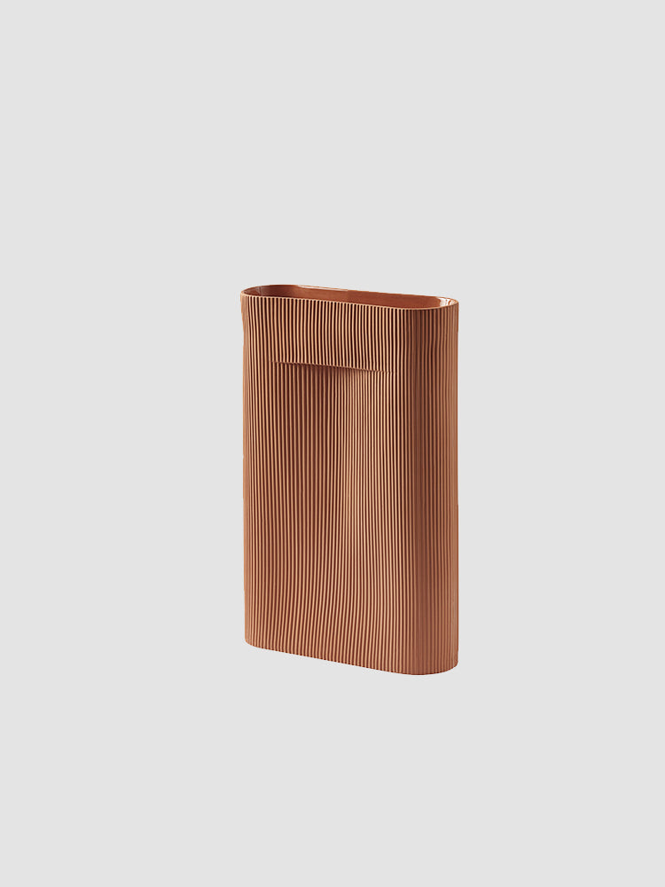 Ridge Vase | Muuto | Catalog Interiors 