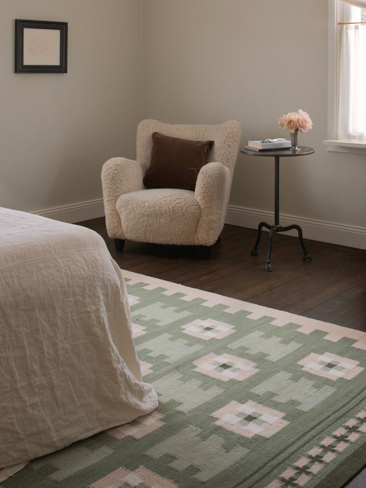Röllakan Selma Rug | Layered Rug | Catalog Interiors UK
