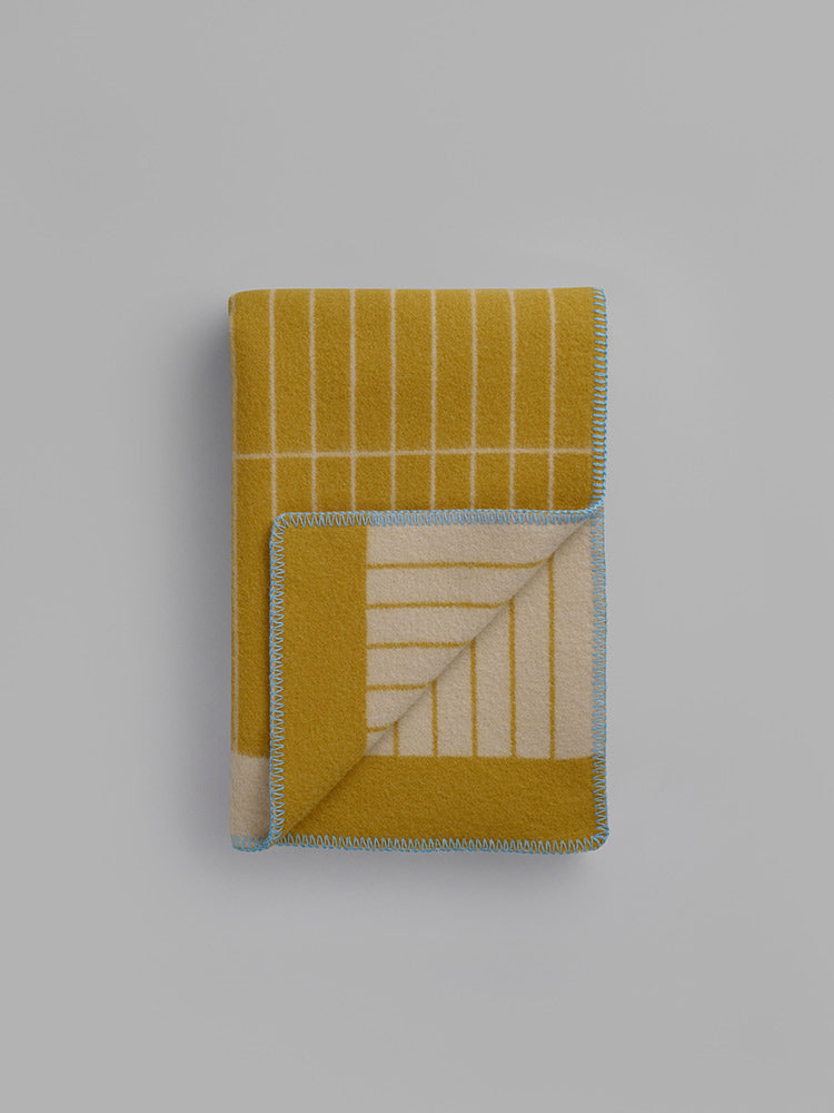 Kassett Throw | Roros Tweed | Catalog Interiors UK