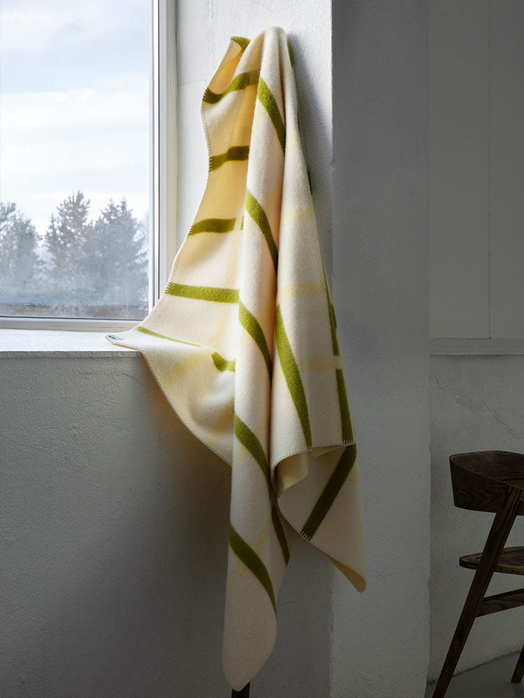 Knut Throw | Roros Tweed | Catalog Interiors UK