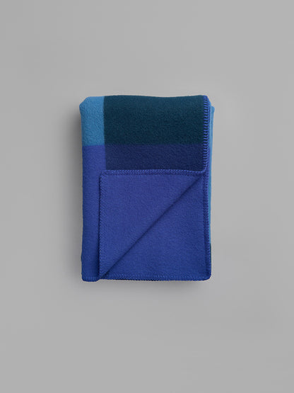 Syndin Throw | Roros Tweed | Catalog Interiors UK