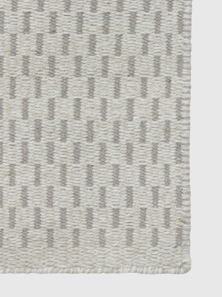 Rubus Rug | Fabula Living | Catalog Interiors 