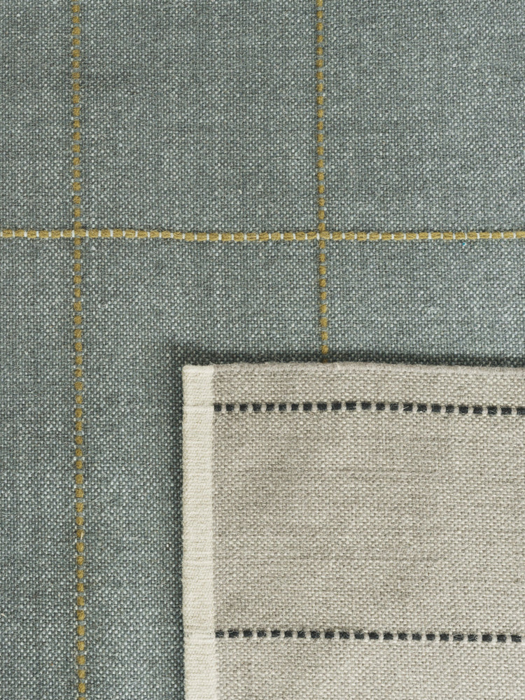Seam Rug