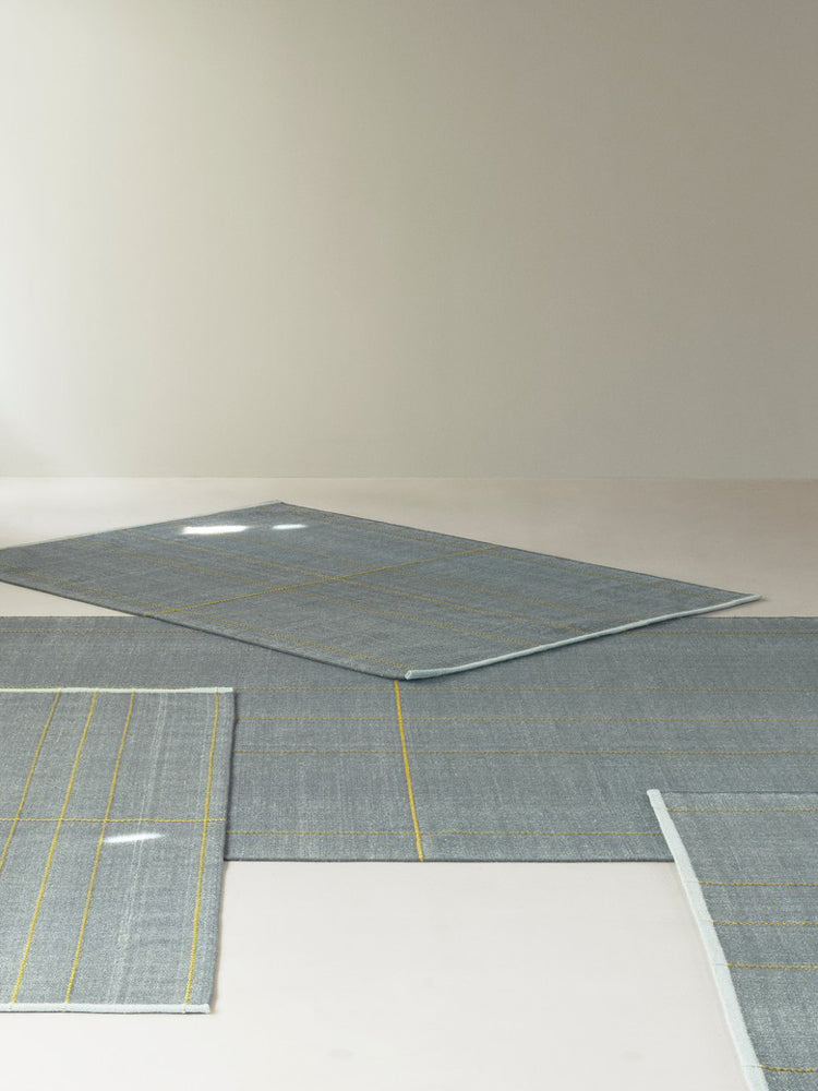 Seam Rug