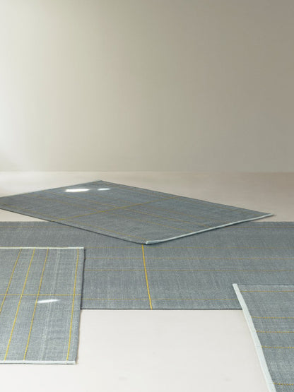 Seam Rug
