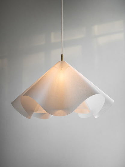 Sinuate Pendant