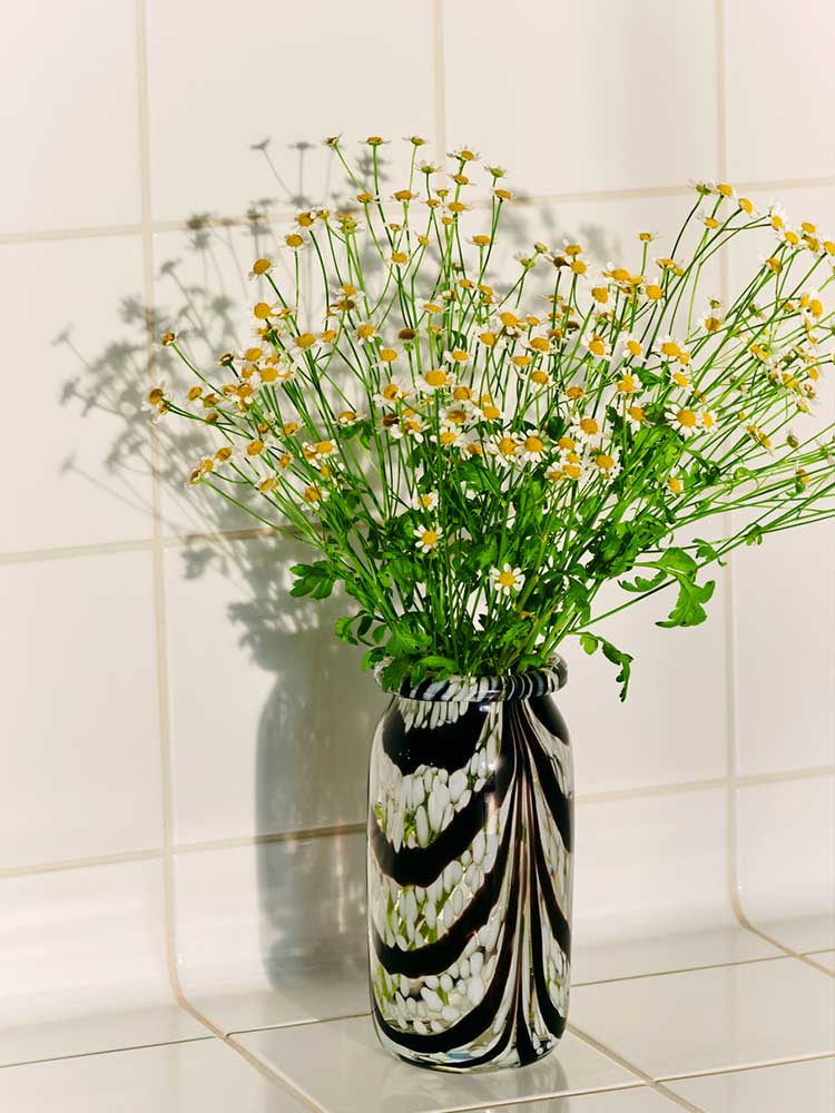 Splash Vase Roll Neck | Coffee & White