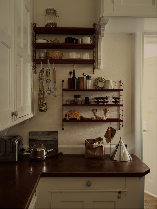String Pocket | Catalog Interiors 