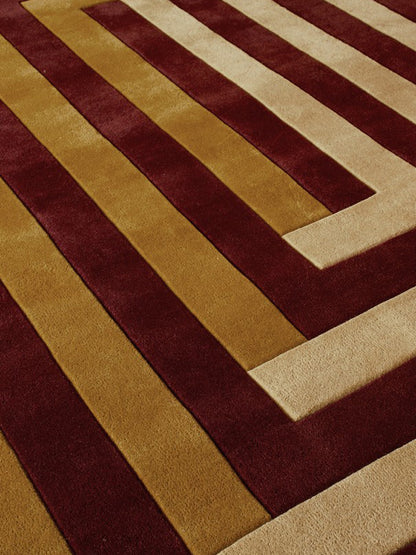Teklan Labyrinth Mulberry Sand Rug