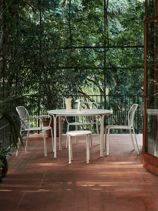 Thorvald Round Table SC98 | &Tradition | Catalog Interiors 