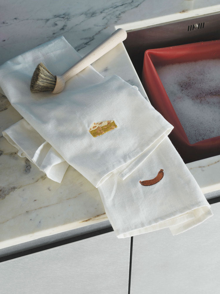 Washing-up Bowl & Brush Red